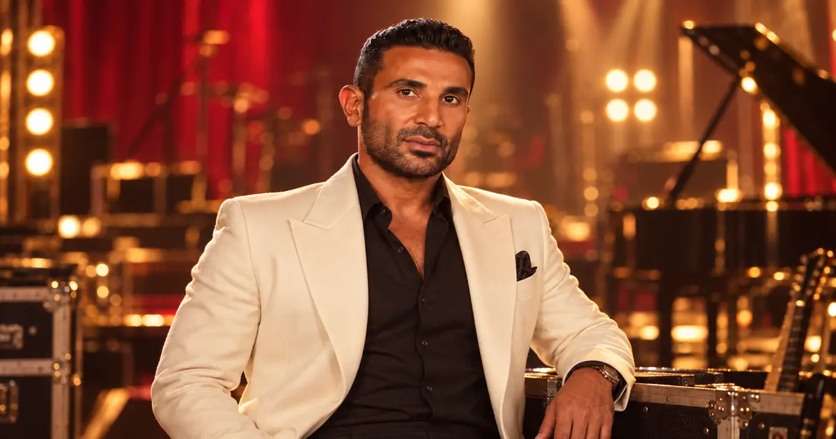 كيف أعاد أحمد سعد تقديم صورته وبنى براند بوب جماهيري أحمد سعد تحول البراند والهوية البصرية من التترات إلى البوب والحفلات