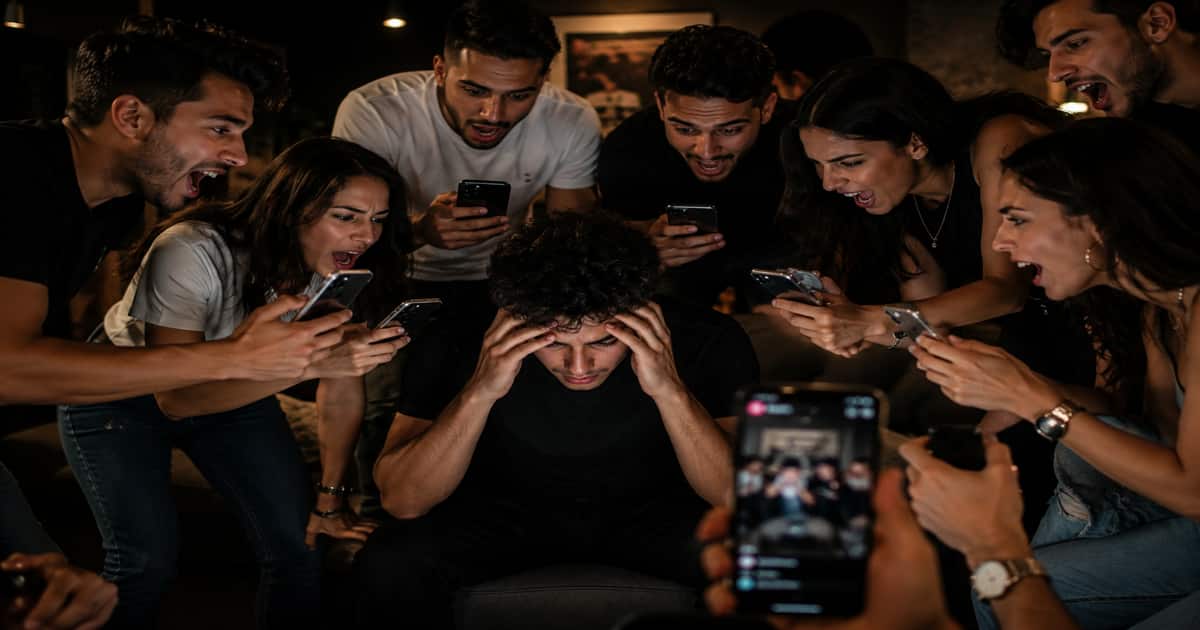 كيف يحول مؤثرو TikTok الجدل والدراما إلى مشاهدات وترندات